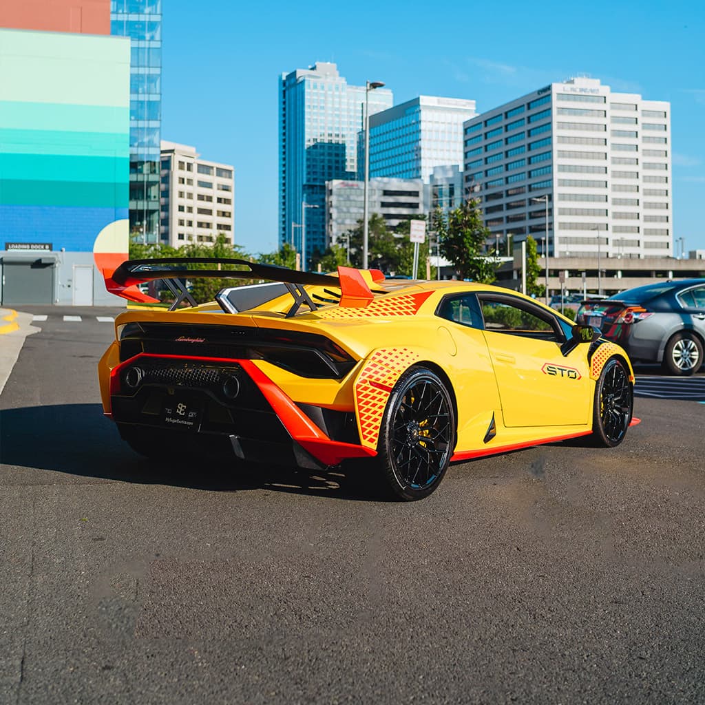 Lamborghini Huracan STO thumbnail 4