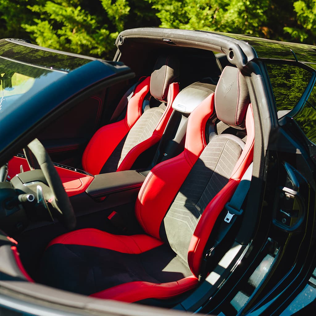 Chevrolet Corvette C8 2LT thumbnail 2