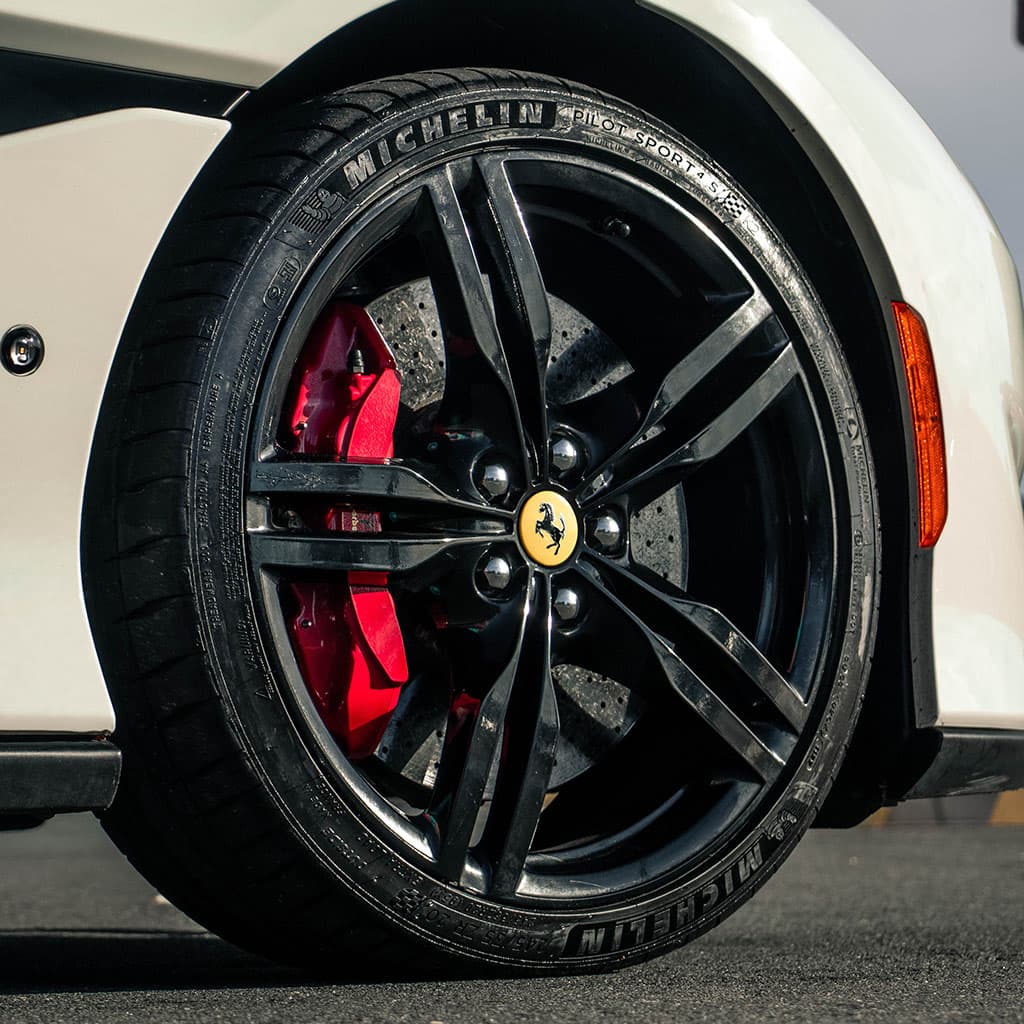 Ferrari Portofino thumbnail 2