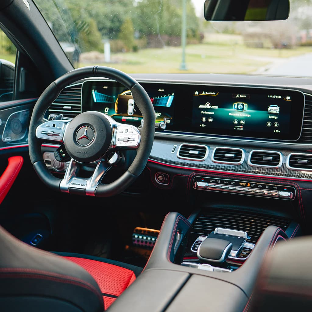 Mercedes-Benz AMG GLE53 Coupe thumbnail 2