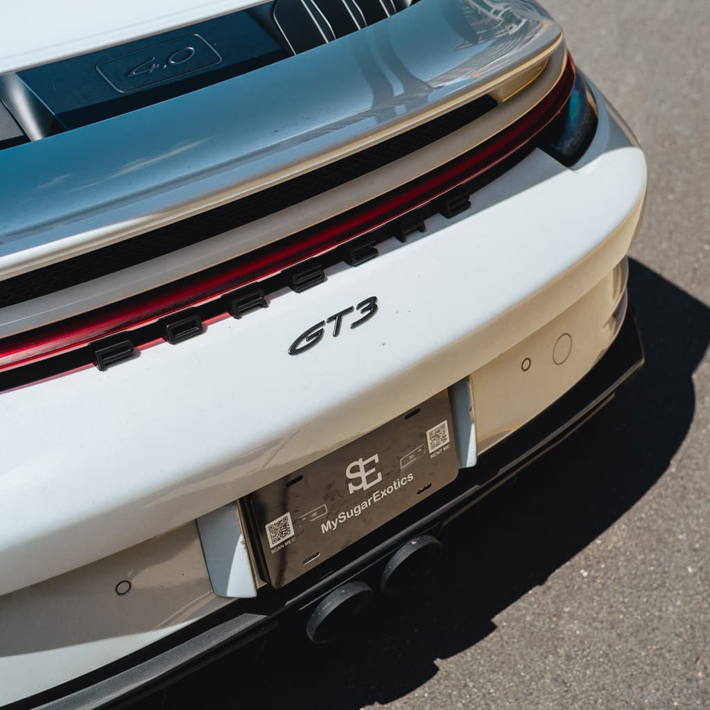 Porsche 911 GT3 thumbnail 3