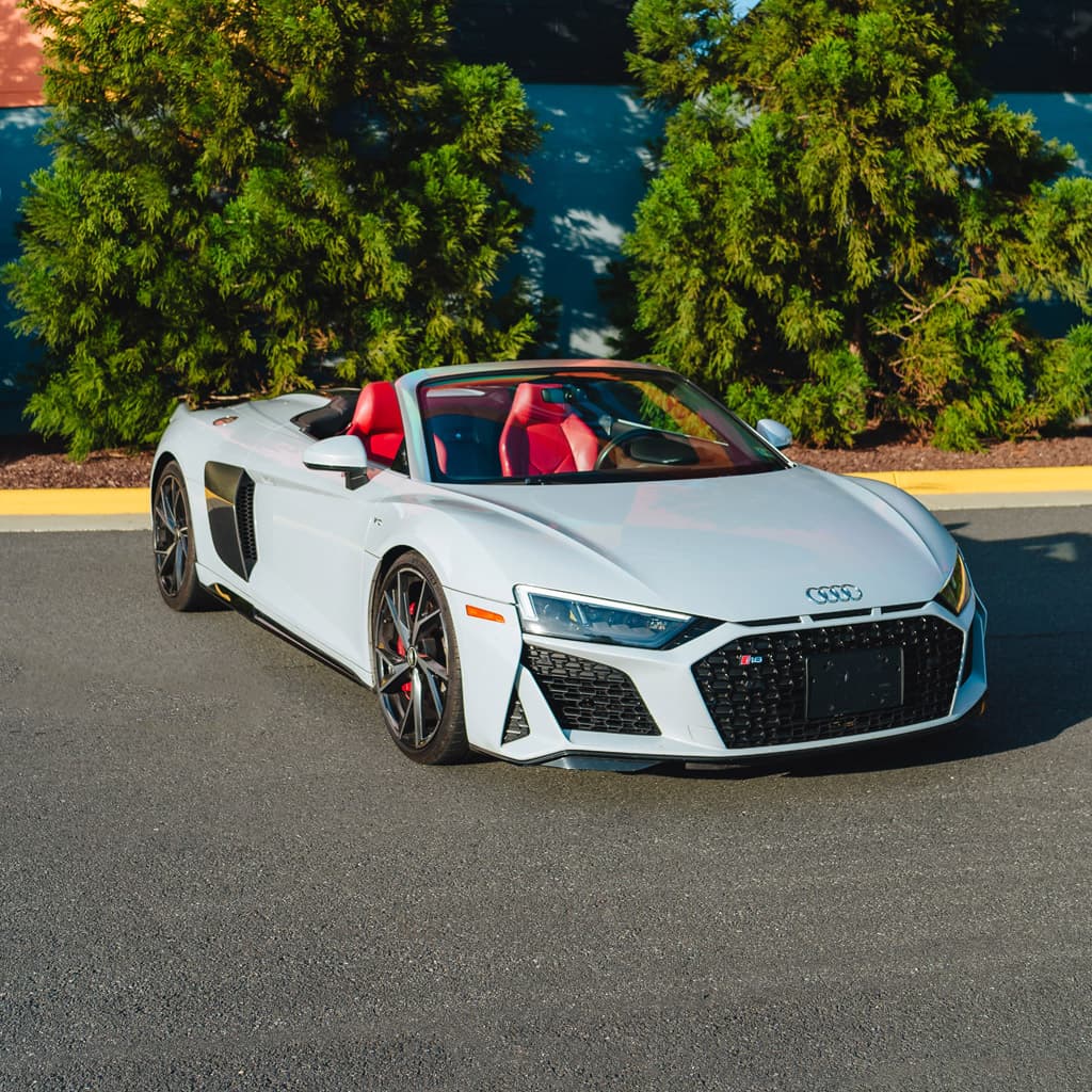 Audi R8 V10 Spyder thumbnail 2