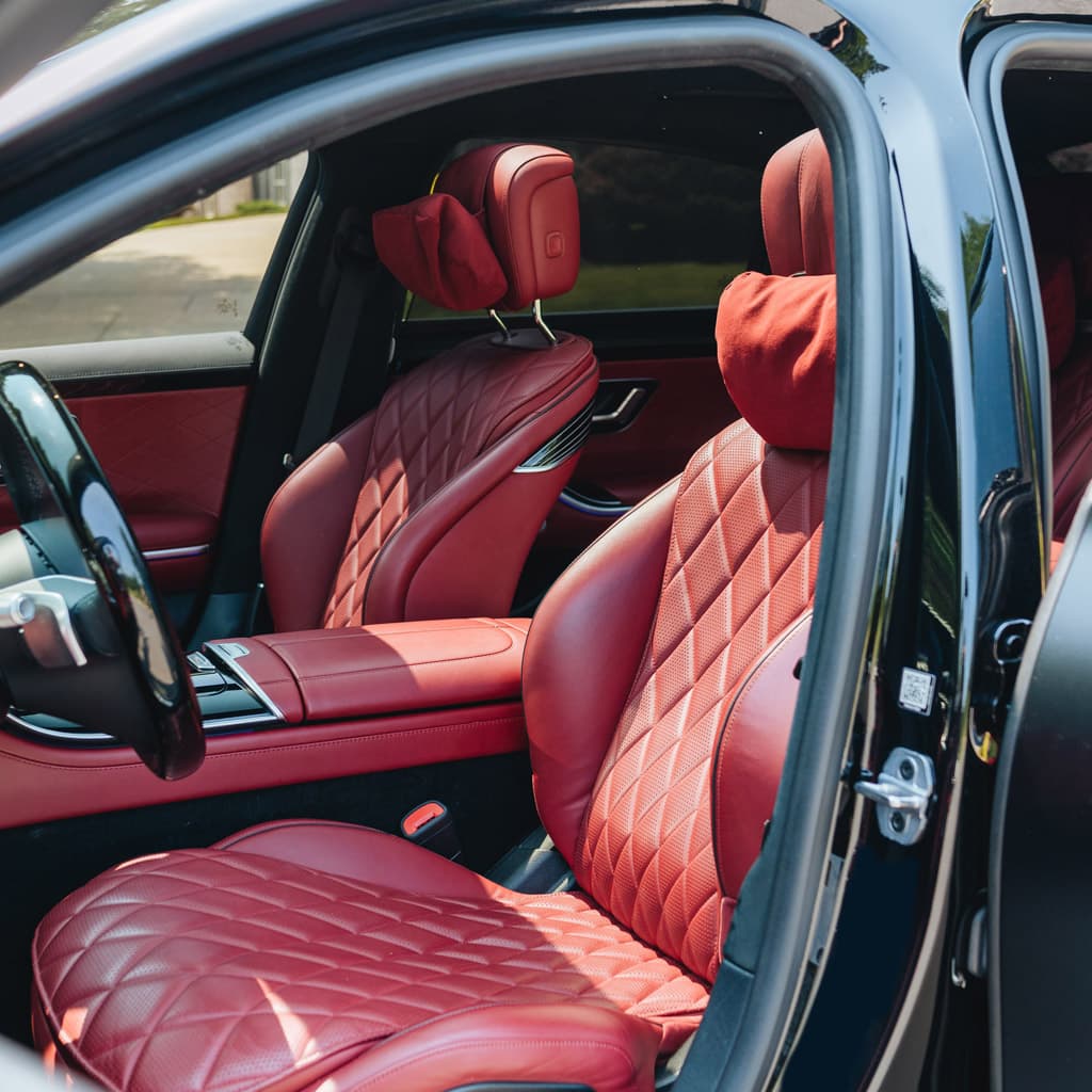 Mercedes-Maybach S580 'Starlight' thumbnail 5