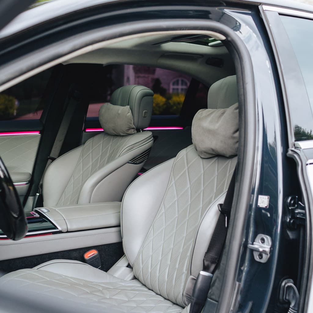 Mercedes-Maybach S580 'Panda' thumbnail 5