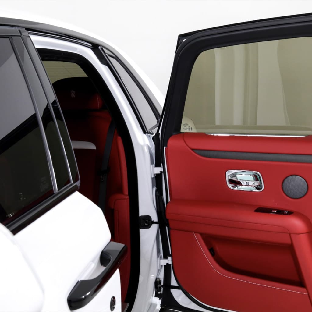 Rolls-Royce Ghost thumbnail 3